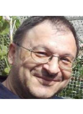 Πέτρος Καλαντώνης